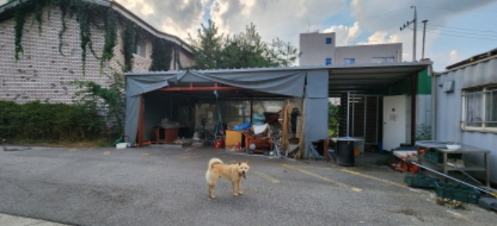 목록11 씨동 건물 전경  