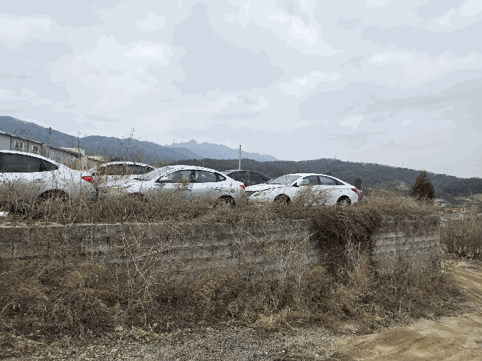 기호(1)토지 남측 2단 토지의 옹벽부분 전경