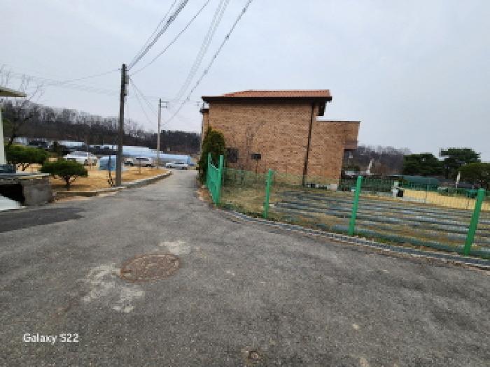 이건 부동산 부근 전경
(목록1, 2. 부근)