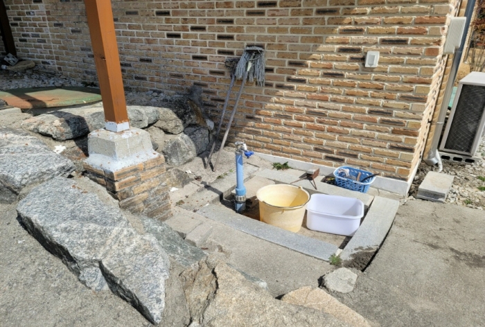 제시외 관정 및 수도