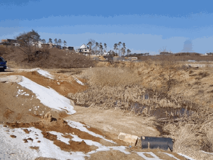 일련번호 1) 남동측에서