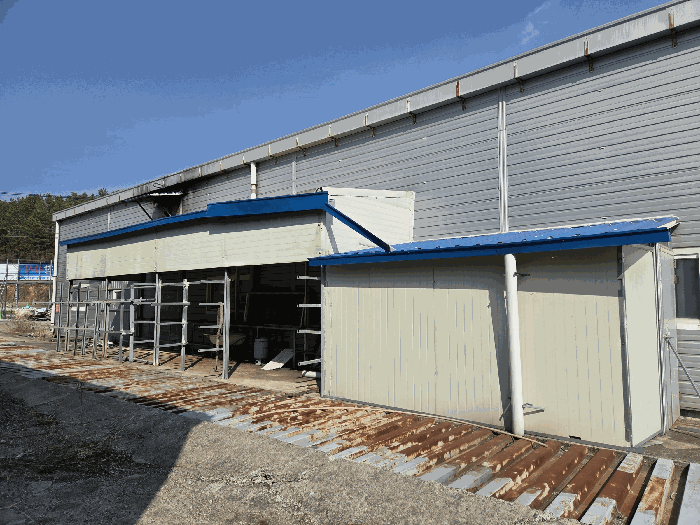 제시외건물(ㅁ),(ㅂ)