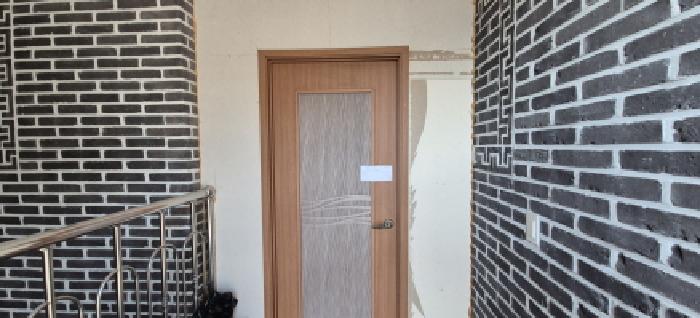 전유세대 출입문(목록2,가동 3층(도로쪽에서 2층)