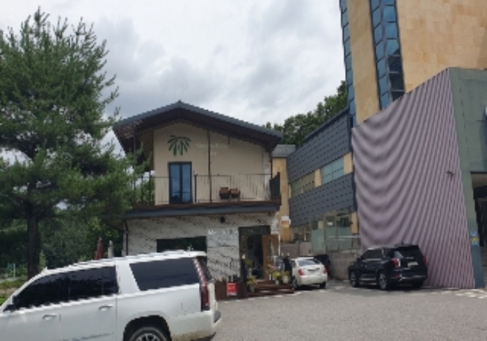 목적물 2번에 카페(제시외)