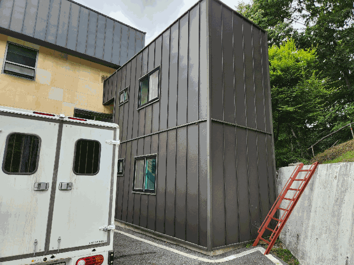 본건 기호(3) 부속건물 전경