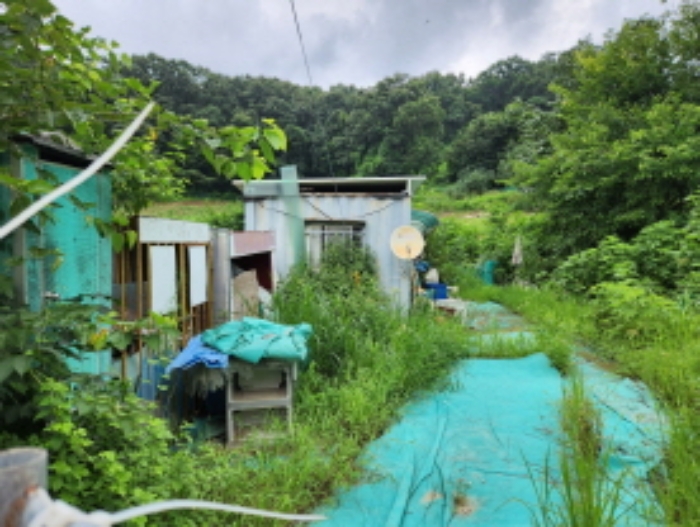 목록1,2 토지 지상 제시외 건물(창고 등)