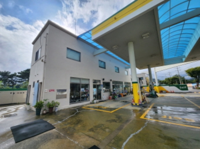 목록 2. 2층 건물(사무실 겸 숙소)