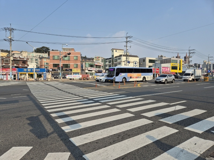 주위(남서측에서 북동측 방향)
