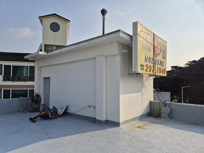 옥상 계단실