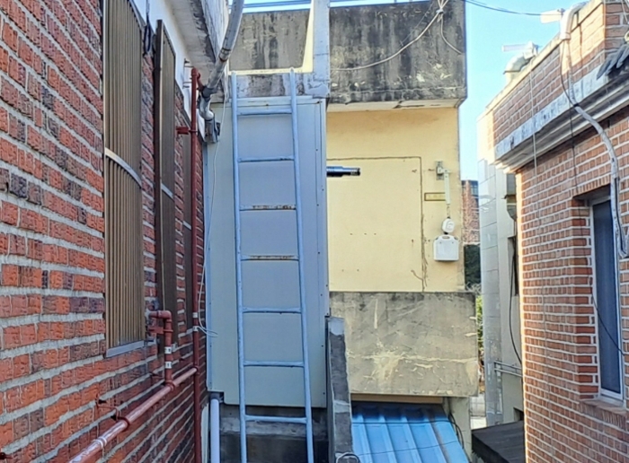 제시외건물 ㄴ)