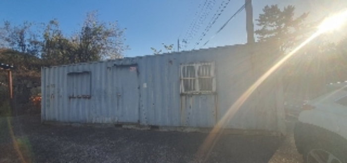 본건 지상 제시외(ㄴ)컨테이너