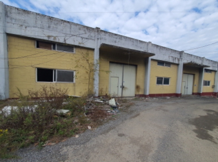 현장사진[토지, 건물 전경: 목동96, 목동 97(진토길 21번길 6-6)] 