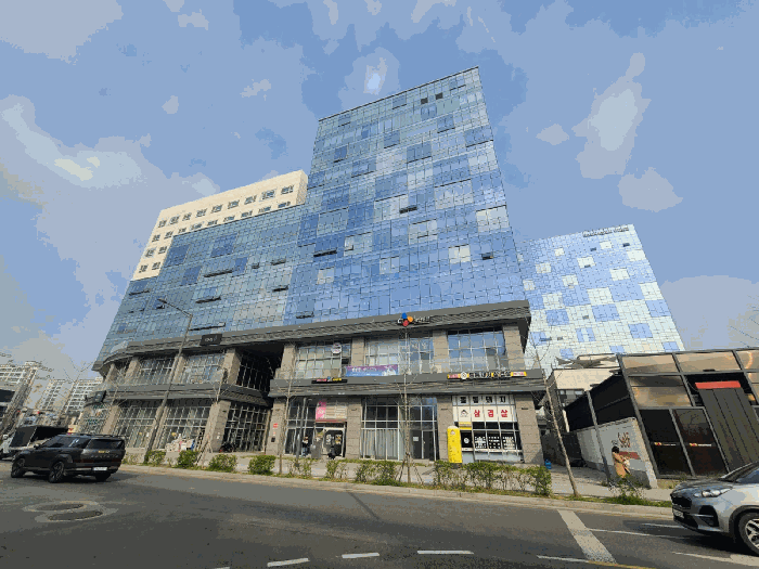 본건 건물 전경