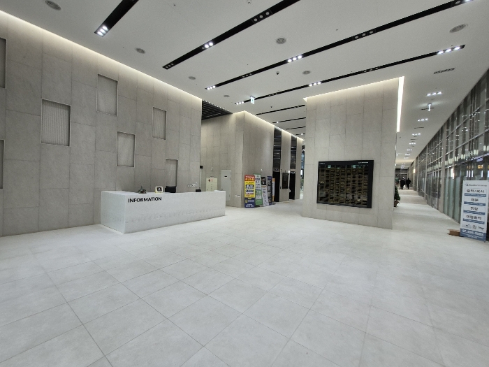 1층 출입구 주변