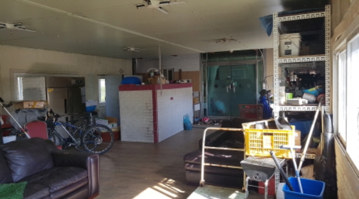 * 목록2. 부속 천막동 내부 전경