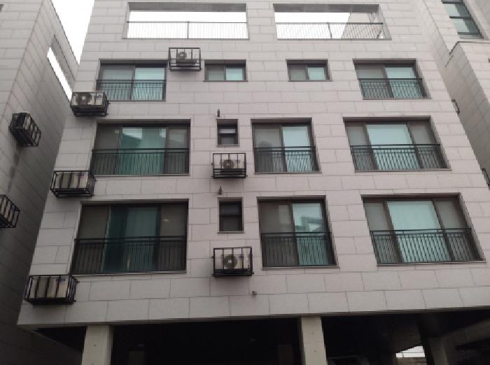 * 본건 목적물 2. 3. 전경