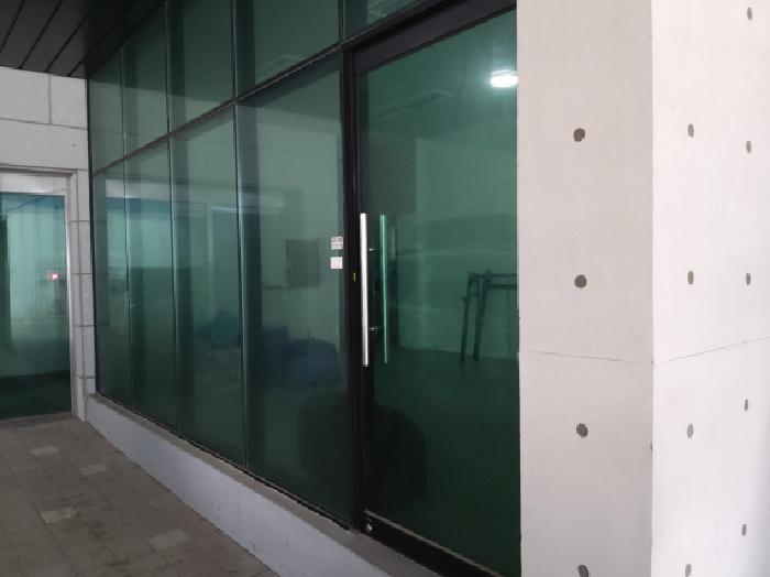 * 본건 목적물 1. 1층 점포 전경