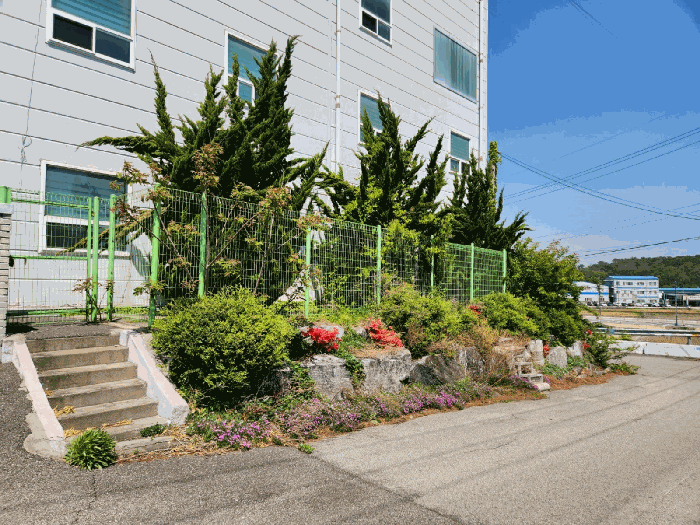 제시외 수목 및 조경석등