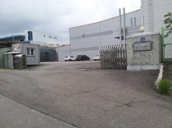 * 본건 목적물 1. 2. 3. 출입문 전경