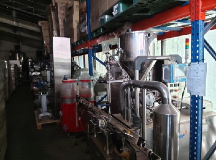 * 본건 목적물 1. 전경(제시외 창고 내부)