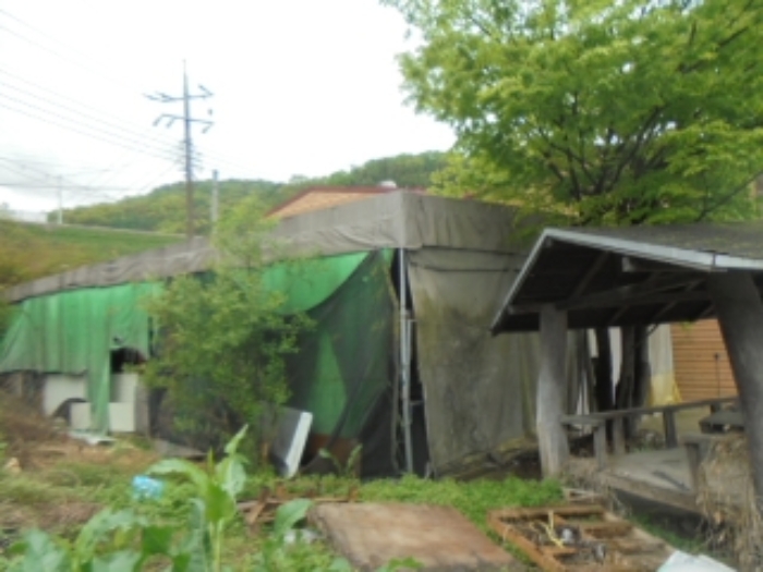 목적물 1번에 철골조 천막지붕 창고