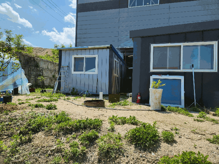 본건 소유자미상의 컨테이너