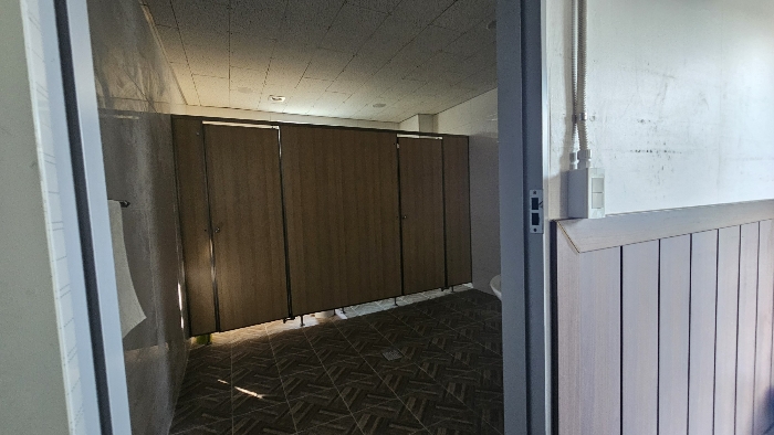 일련번호 4) 내부전경_3