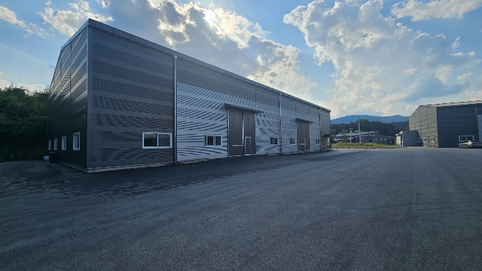 일련번호 4) 전경