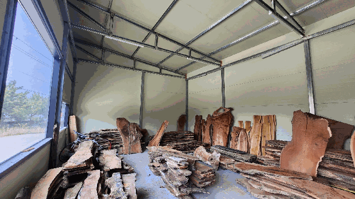 【제시외건물 ㄱ 내부 전경】