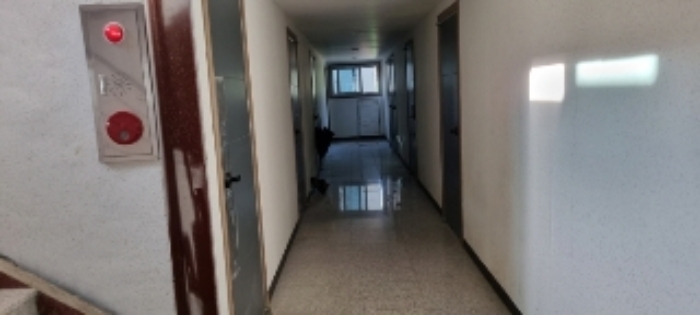 장수 장계 송천 937 경매물건1번(현,공장용지) 및 경매물건4번 중 부속건물(기숙사) 내부2층 사진