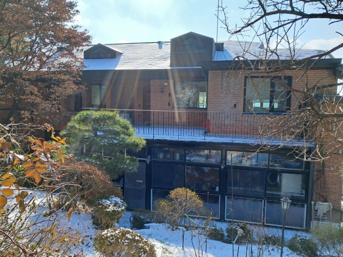 북측에서 촬영한 본건전경 전체부분