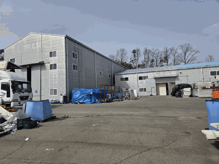 일련번호(10,11) 건물 전경