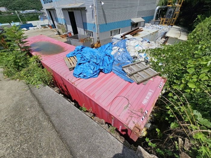 이설이 용이한 컨테이너 등