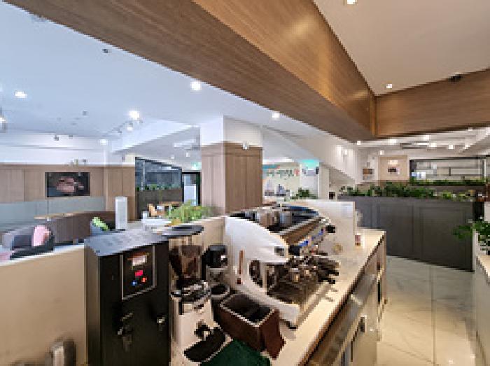 본건 1층 카페모습