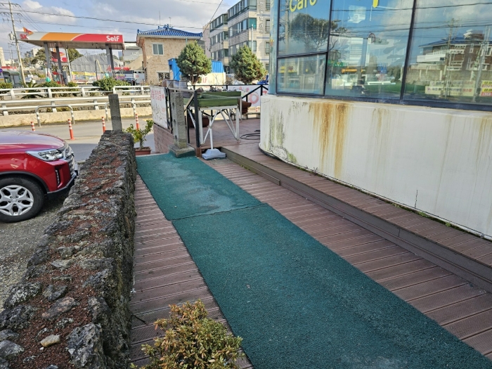 1,2층 소재 목재데크(건물포함 평가)