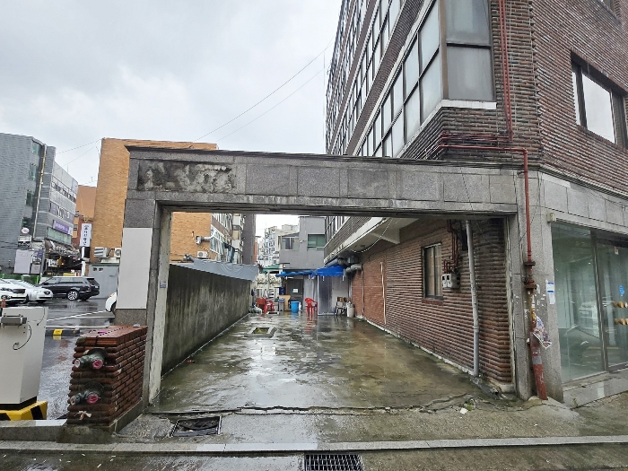 본건물 주차공간