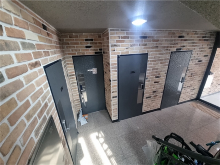 [ 본건 내부 - 1층 ]