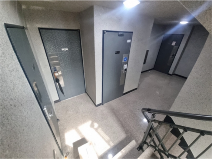 [ 본건 내부 - 3층 ]