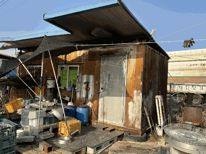 [제시외건물 ㉢]