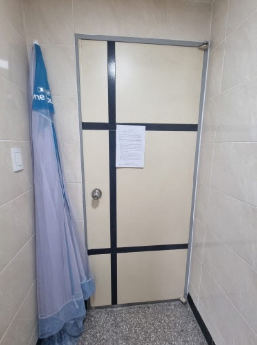 5층 호수미상 출입문(1)