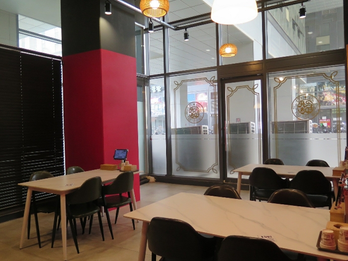 본건 기호1)1층 엘143호 내부전경