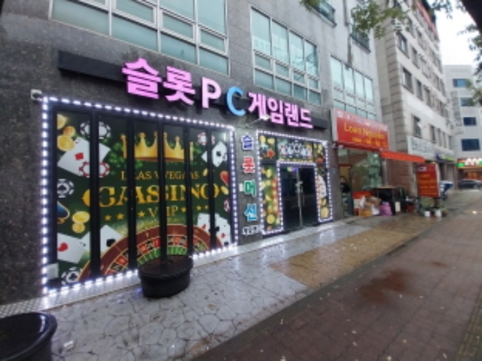 101호(왼쪽) 입구