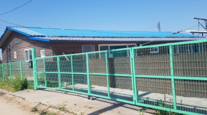 * 본건 목적물들 출입구 전경