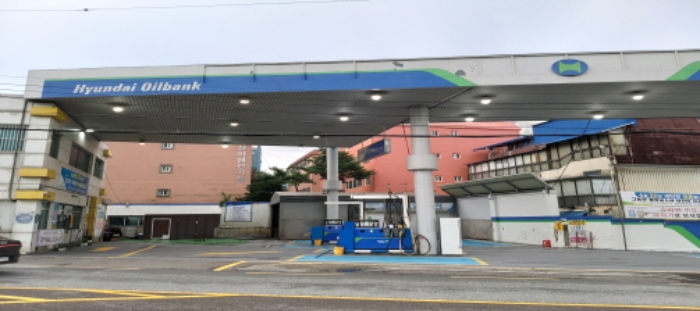 * 본건 주유소 전경