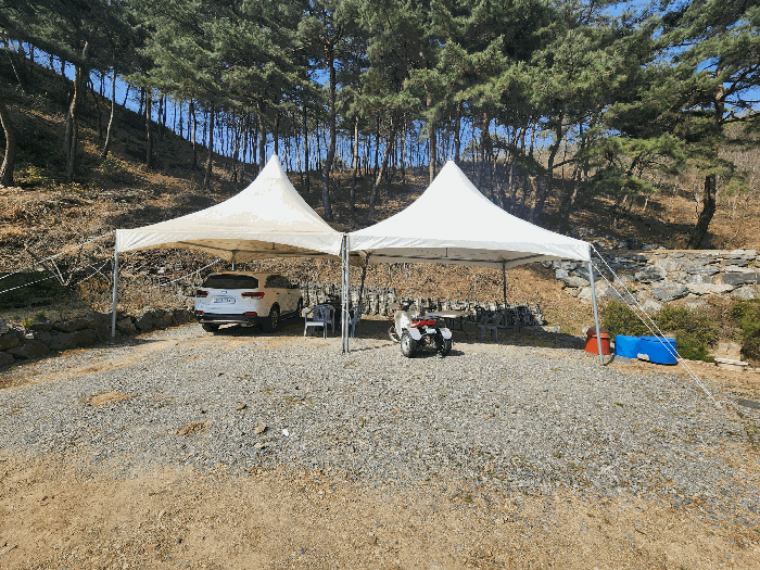 본건 토지 기호(3) 지상 타인소유 이동식 천막