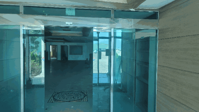 본 건 (라) 내 부 전 경