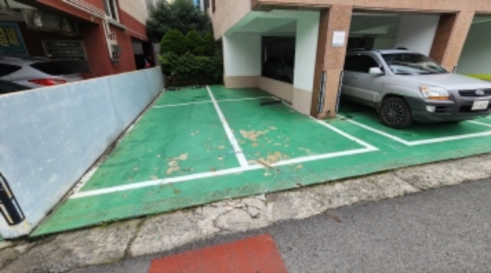 본건 주차장