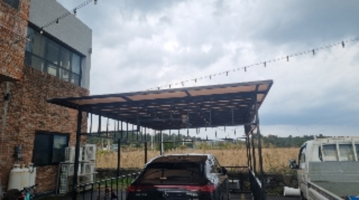 소재지1(종달리 2762-2) 지상에 소재한 이동이 용이한 비가림시설