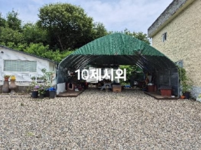 목록 10. 제시외 차고.