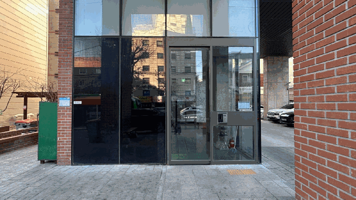 1층 공동출입구